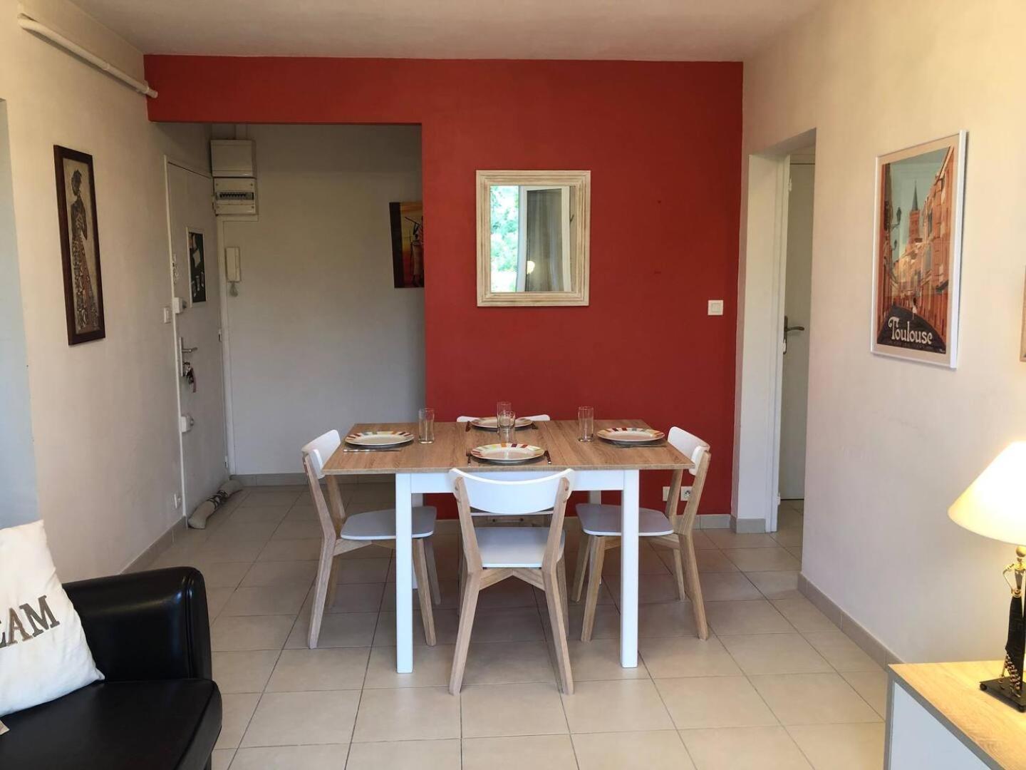 Toussaint Appartement Toulouse Buitenkant foto